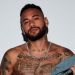 Skims lança linha masculina com Neymar na campanha