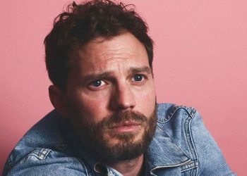 Jamie Dornan é o novo embaixador da Loewe