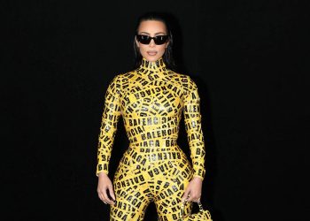Kim Kardashian é a nova embaixadora da Balenciaga
