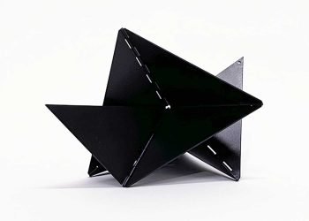 Pinacoteca expõe 150 peças de Lygia Clark; Marca Uma oferece a obra “Caranguejo”