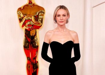 Schiaparelli, Balenciaga, Loewe: as marcas que dominaram o tapete vermelho do Oscar 2024