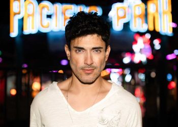 Thiago Tambuque estreia no streaming dos EUA e Brasil