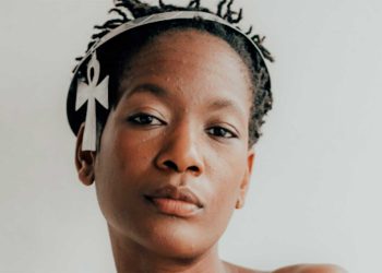 Moçambicana Lenna Bahule faz show no Sesc Pompeia