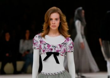 Chanel: saiba quem deve assumir a direção criativa após a saída de Virginie Viard