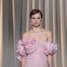 Giambattista Valli transforma modelos em flores na alta-costura