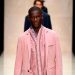 Giorgio Armani renova a alfaiataria masculina para o verão 2025