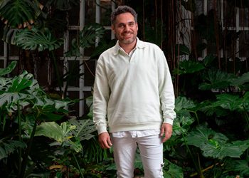 Adriano Casanova é o novo diretor da Luciana Brito Galeria