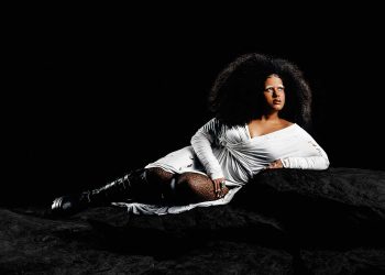 Bebé lança disco na Casa Natura Musical com Lys Ventura e BK’