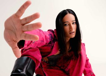 Jaloo faz show do disco “Mau” no Sesc Pompeia