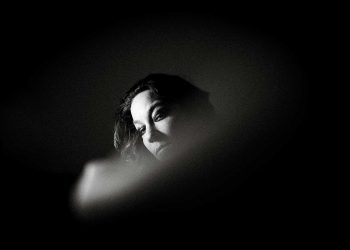 Karina Buhr faz show no Boca Cultural, em SP, no dia 15.11