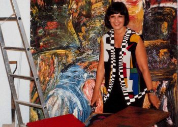 Galeria Luisa Strina completa 50 anos com exposição e livro