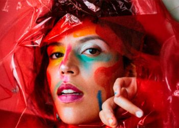 Anná leva o show “Baila Brasileira” ao Sesc Consolação