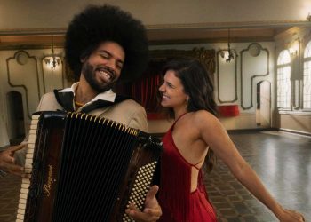Mariana Aydar e Mestrinho se apresentam na Casa Natural Musical
