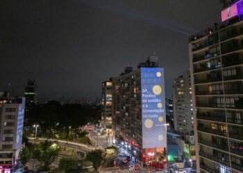 Projeto leva arte monumental a empenas da Paulista com Consolação