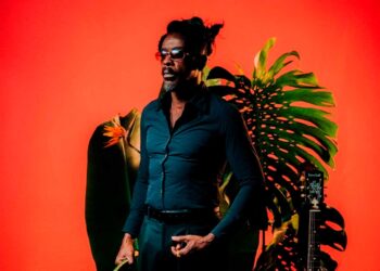 Seu Jorge apresenta em São Paulo o show da turnê “Baile à la Baiana”