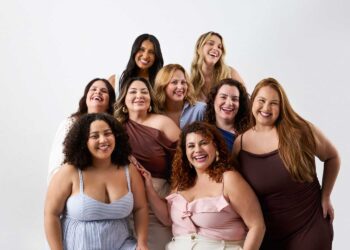 C&A lança collab com mulheres mid e plus size parceiras da empresa