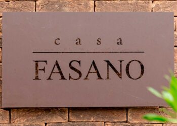 Casa Fasano recebe leilão beneficente em prol do Hospital Cruz Verde