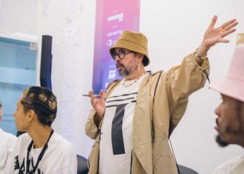 Trama Afetiva leva design por restrição à passarela da CdC N57