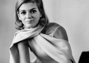 Atriz e modelo Vera Valdez morre aos 89 anos