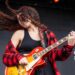 Gabi Anias celebra Clapton em tributo no Bourbon Street