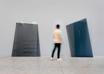 Carlos Fajardo ocupa Galeria Marcelo Guarnieri com “Vazio Entre”