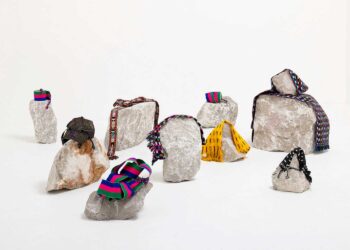 Arte indígena e abstração se cruzam em mostra inédita de Pichillá no Brasil