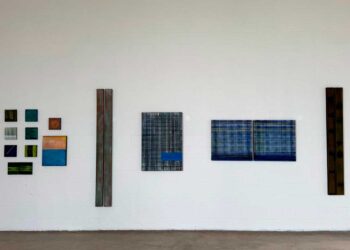 Natureza vira pintura na nova mostra de Maitê Mac Dowell em Trancoso