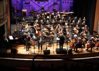 Orquestra Jovem Tom Jobim faz tributo a Moacir Santos no Teatro São Pedro
