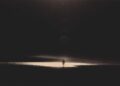 Masao Yamamoto transforma o silêncio em arte em mostra em São Paulo