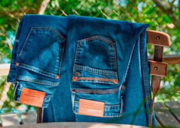Você lava seu jeans do jeito certo? Descubra cinco cuidados