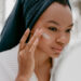 Vale a pena investir em skincare mais caro? Dermatologista responde