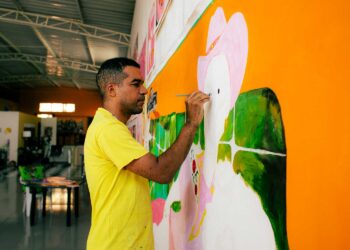 Zéh Palito apresenta 15 obras inéditas em exposição em São Paulo