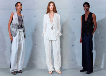Emporio Armani transforma a passagem do tempo em moda em Milão