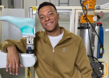Mbappé deixa a Nike e vira embaixador global da On Running