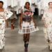 Ronaldo Fraga celebra 10 anos da Sou de Algodão no SPFW