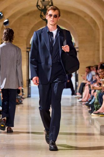 Auralee, moda masculina verão 2027 - Foto: Divulgação