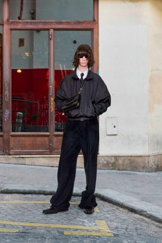 Balenciaga, alta-costura de inverno 2025 – Foto: Reprodução/Vogue Runway