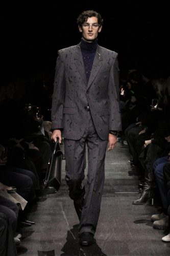 Balenciaga, inverno 2025 – Foto: Reprodução/Vogue Runway