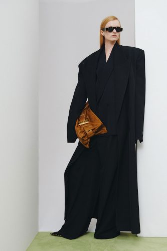 Balmain, resort 2026 - Foto: Reprodução/Vogue Runway