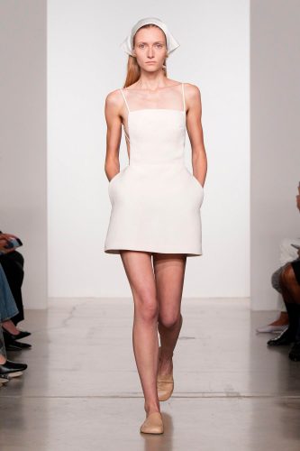 Calvin Klein Collection, verão 2026 - Foto: Reprodução/Vogue Runway