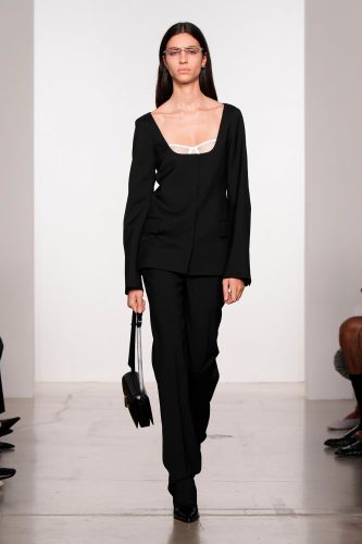 Calvin Klein Collection, verão 2026 - Foto: Reprodução/Vogue Runway