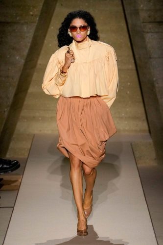 Chloé, verão 2026 - Foto: Reprodução/Vogue Runway