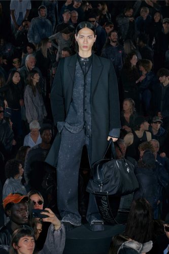 Diesel, resort 2026 – Foto: Reprodução/Vogue Runway