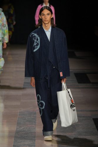 Kenzo, inverno 2025 – Foto: Reprodução/Vogue Runway