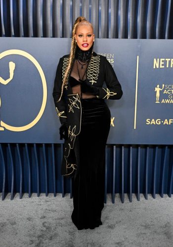 Laverne Cox veste Alexander McQueen - Foto: Reprodução/WWD