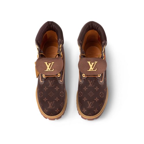 Bota de ouro 18K da Louis Vuitton X Timberland por Pharrell Williams - Foto: Divulgação