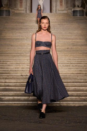 Max Mara, resort 2026 - Foto: Reprodução/Vogue Runway
