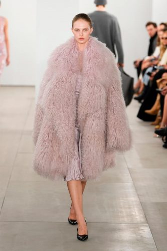 Michael Kors, inverno 2024 - Foto: Reprodução/WWD