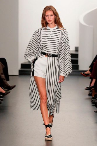 Ralph Lauren, verão 2026 - Foto: Reprodução/Vogue Runway