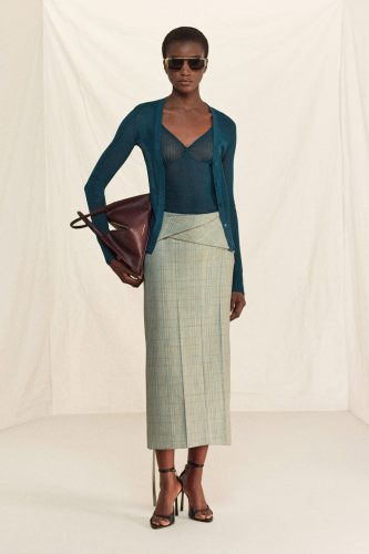 Victoria Beckham, resort 2026 - Foto: Reprodução/Vogue Runway
